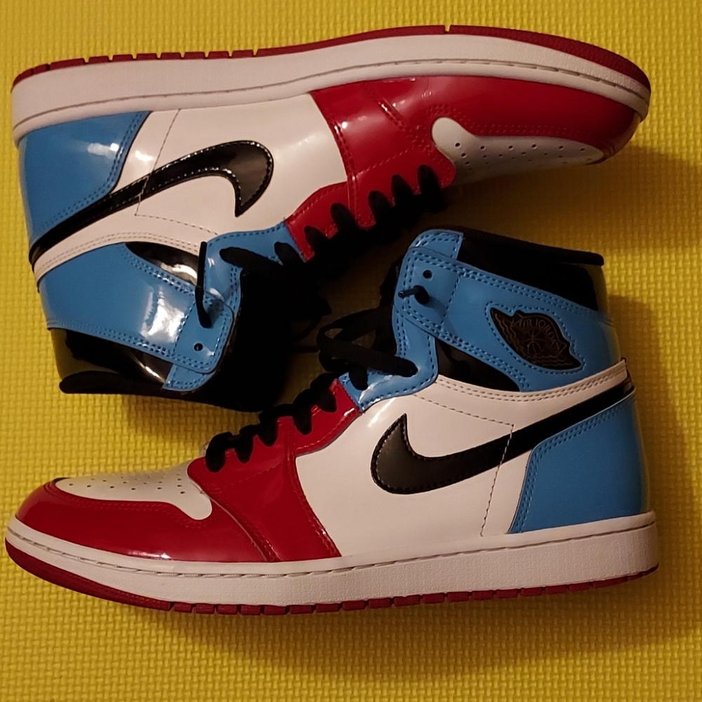 Jordan 1 Fearless - Picture 2 of 6